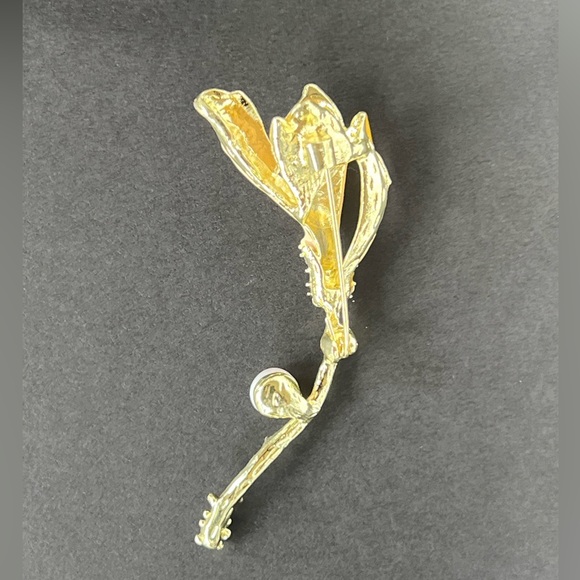 Handmade | Genuine Freshwater Pearl Pin Brooch - Picture 2 of 4